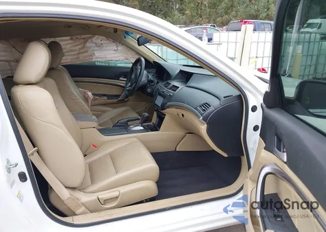 2008 Honda Accord 2.4 Ex-L z USA, uszkodzony, nr VIN 1HGCS12828A026638